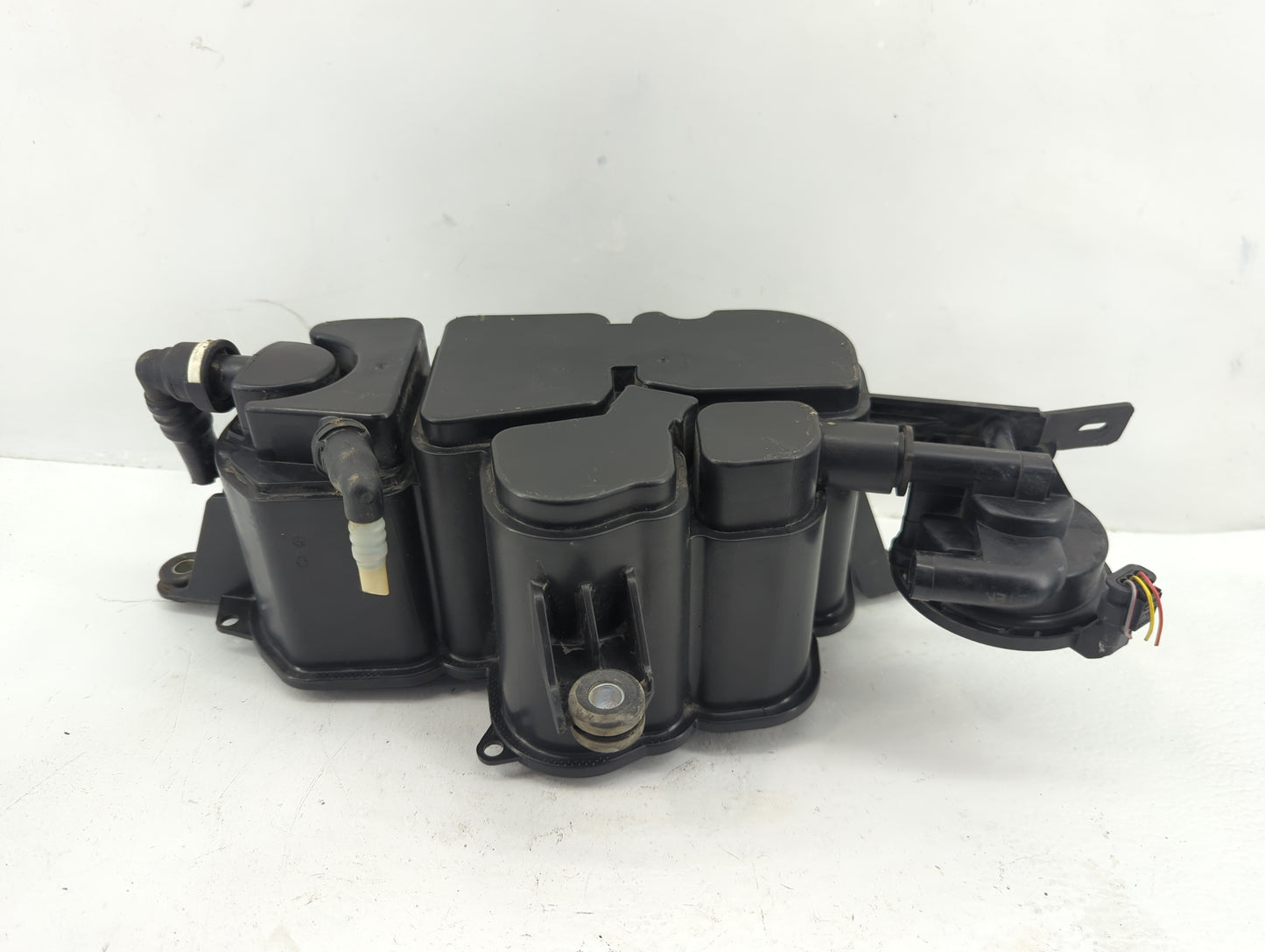 2015 Audi Q5 Fuel Vapor Charcoal Canister - Oemusedautoparts1.com
