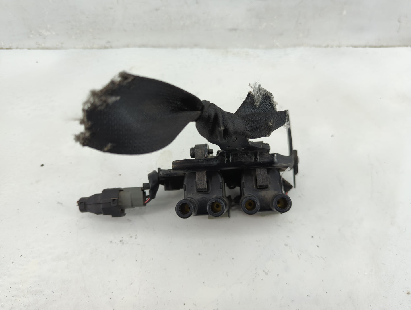 2010-2017 Audi Q5 Ignition Coil Igniter Pack - Oemusedautoparts1.com