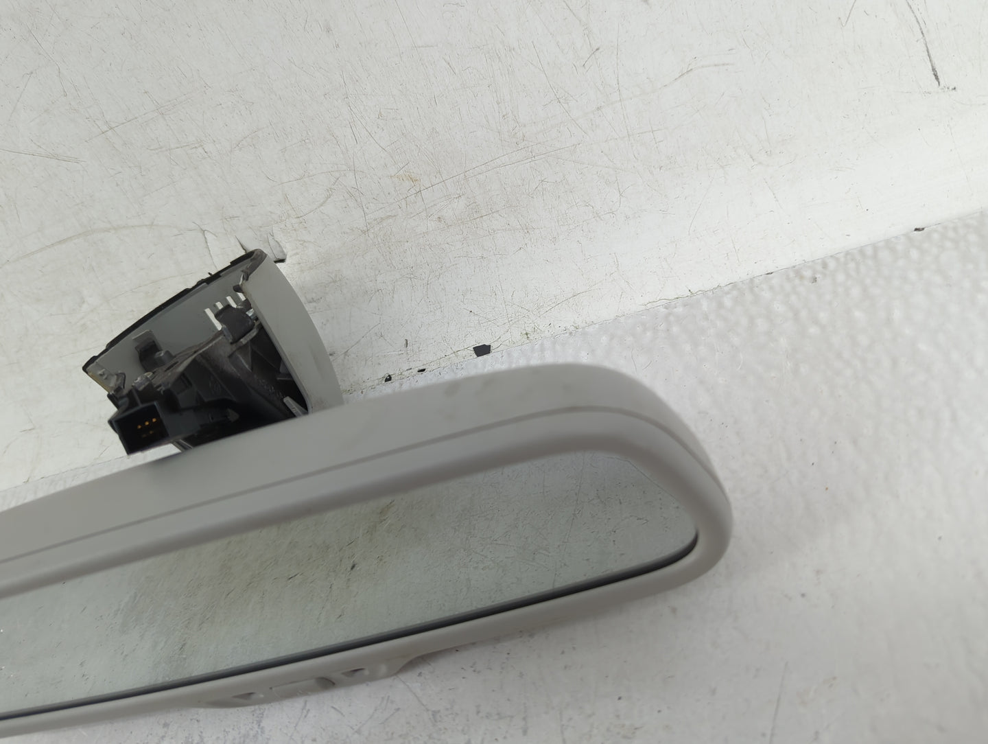 2013-2017 Audi Q5 Interior Rear View Mirror Replacement OEM Fits Fits 2013 2014 2015 2016 2017 OEM Used Auto Parts - Oemused