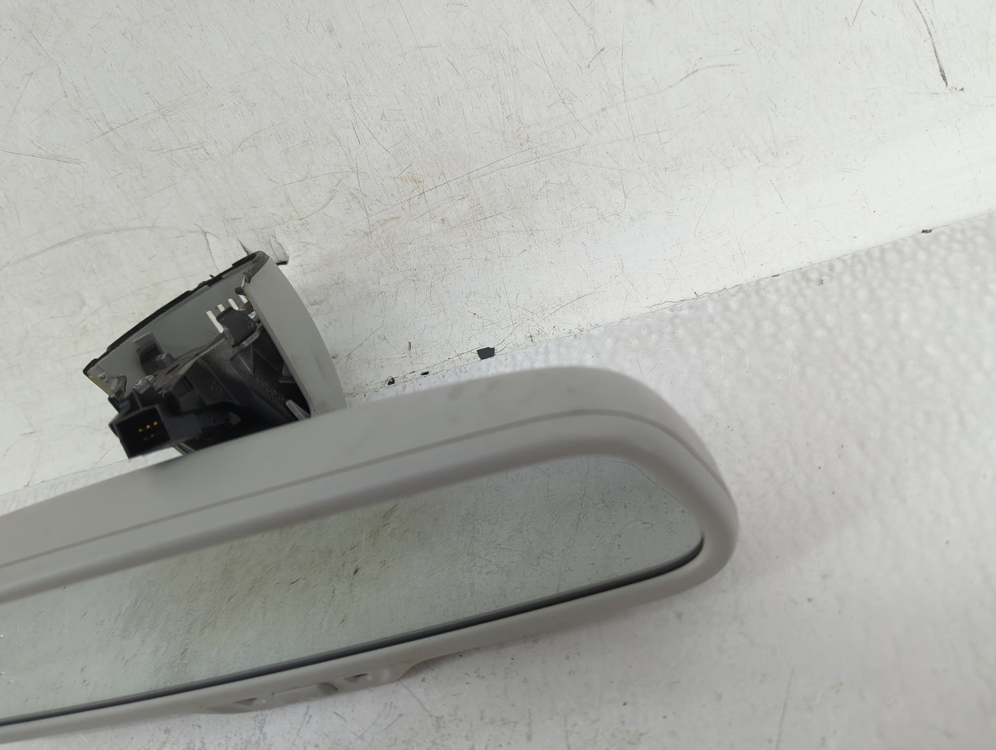 2013-2017 Audi Q5 Interior Rear View Mirror Replacement OEM Fits Fits 2013 2014 2015 2016 2017 OEM Used Auto Parts - Oemused
