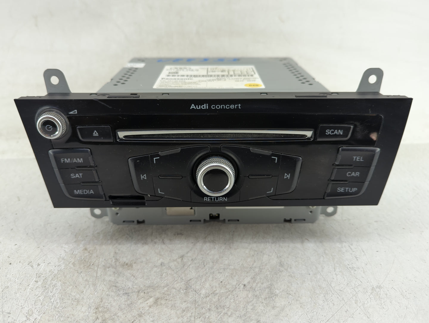 2011-2017 Audi Q5 Radio AM FM Cd Player Receiver Replacement P/N:8R1035186Q Fits Fits 2011 2012 2013 2014 2015 2016 2017 OEM