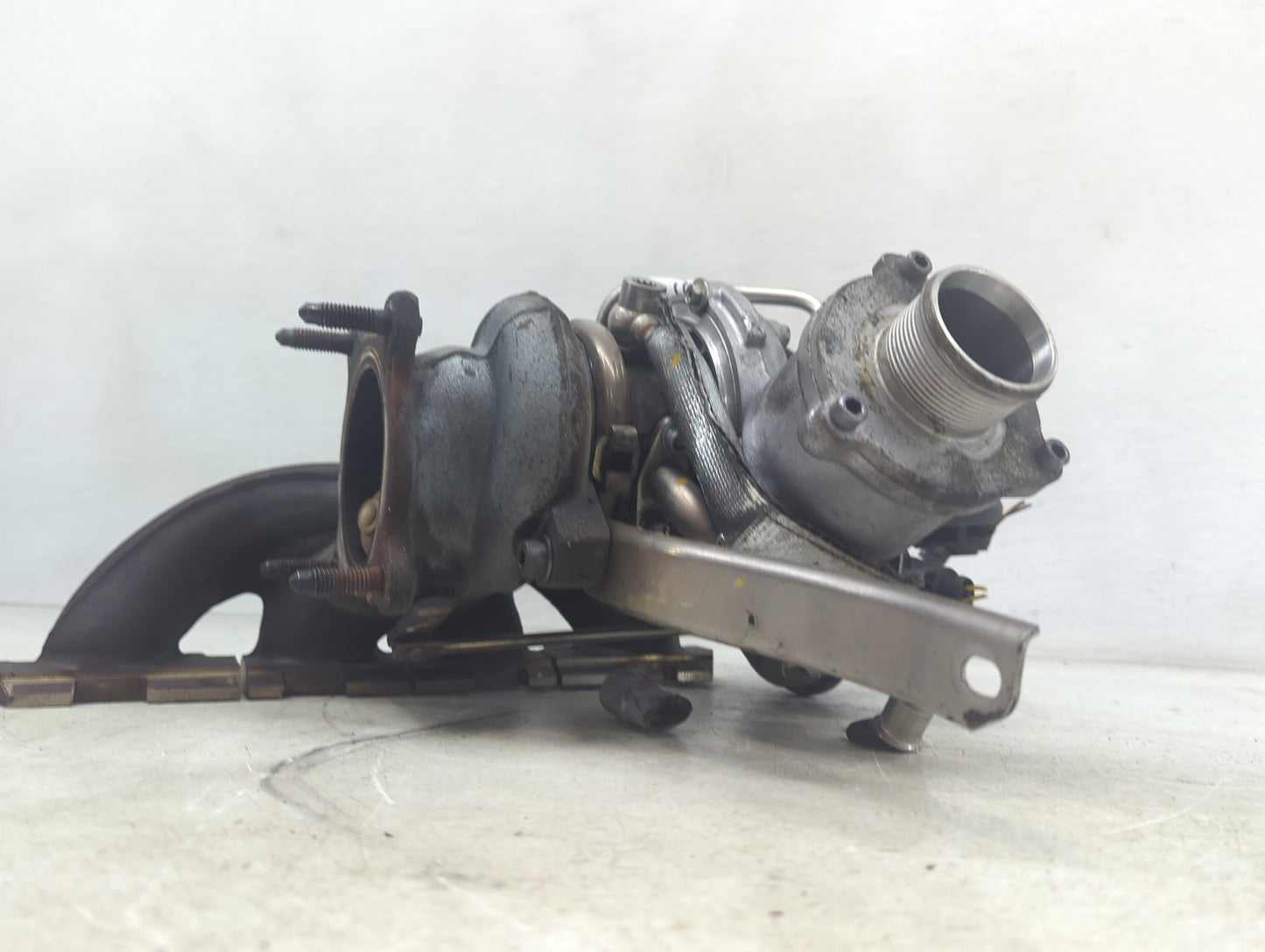 2013-2017 Audi Q5 Turbocharger Turbo Charger Super Charger Supercharger - Oemusedautoparts1.com