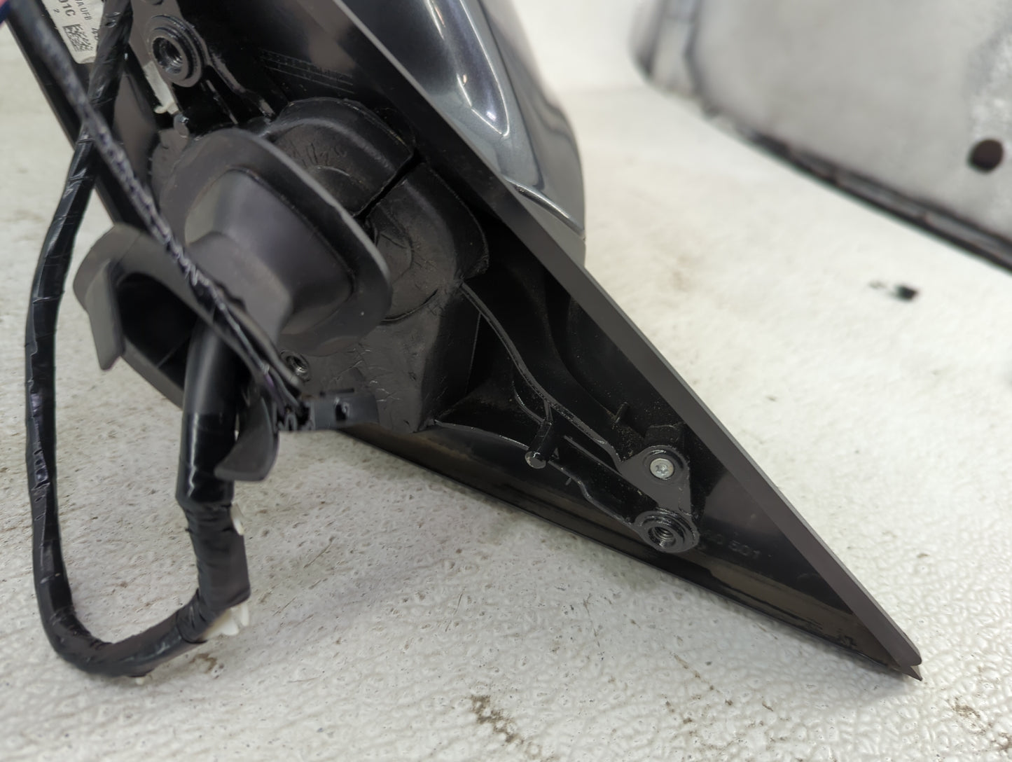 2015-2017 Audi Q5 Driver Side View Mirror - Left Door Mirror OEM Used - Oemusedautoparts1.com