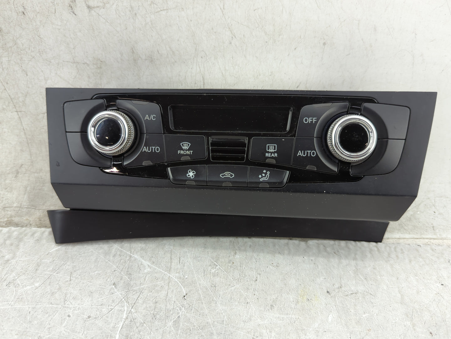 2013-2017 Audi Q5 Climate Control Module Temperature AC/Heater Replacement P/N:8K1820043AP A2C92379700 Fits OEM Used Auto Pa