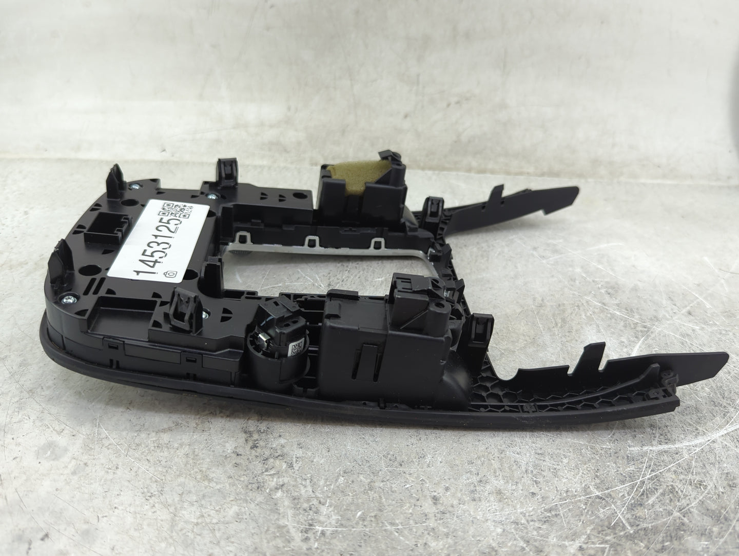 2015 Audi Q5 Climate Control Module Temperature AC/Heater Replacement P/N:8T0919611L 8T0919611LWFX Fits OEM Used Auto Parts 