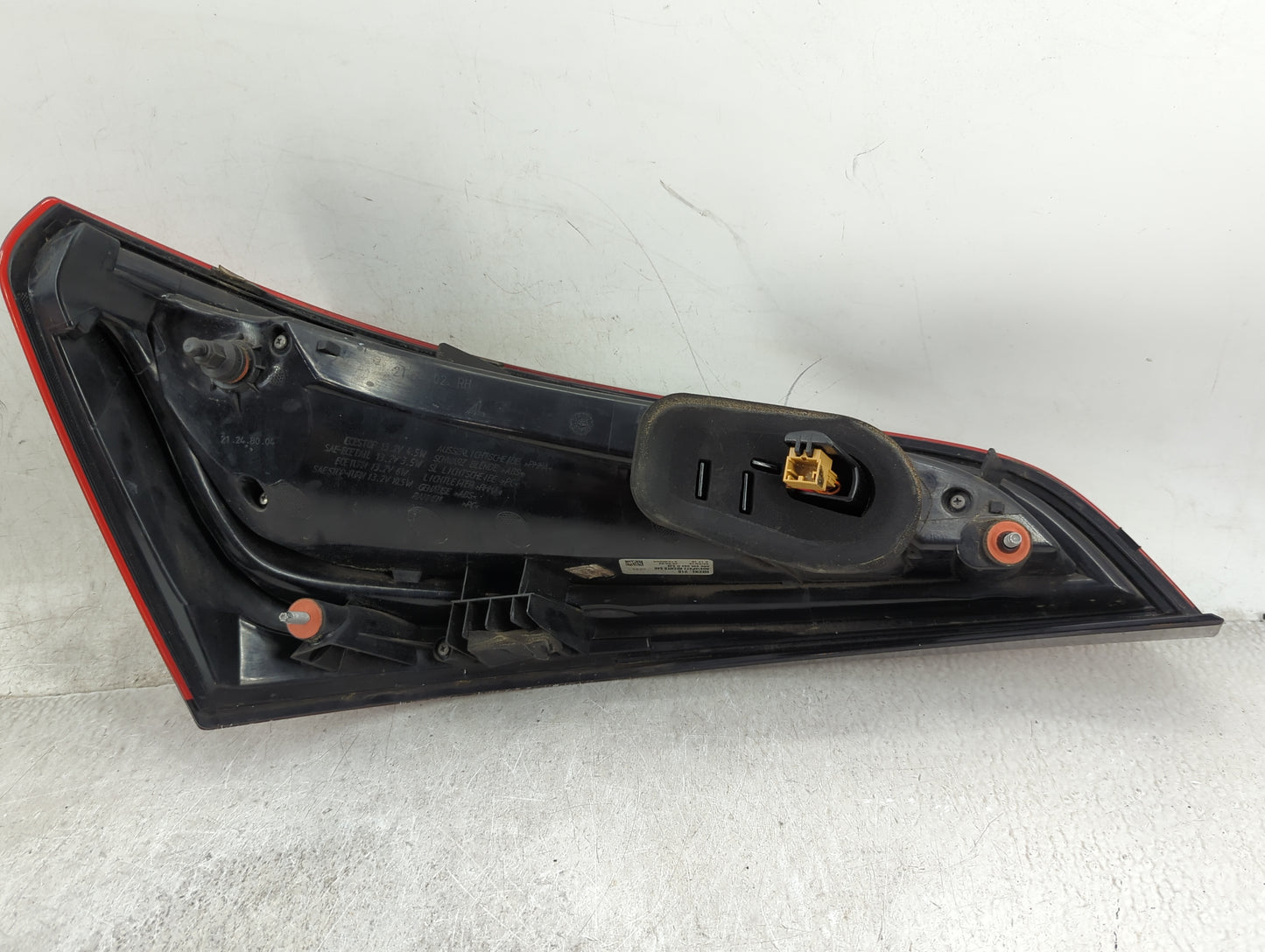 2013-2017 Audi Q5 Tail Light Assembly Passenger Right OEM P/N:8R0 945 094 D 21240202 Fits Fits 2013 2014 2015 2016 2017 OEM 