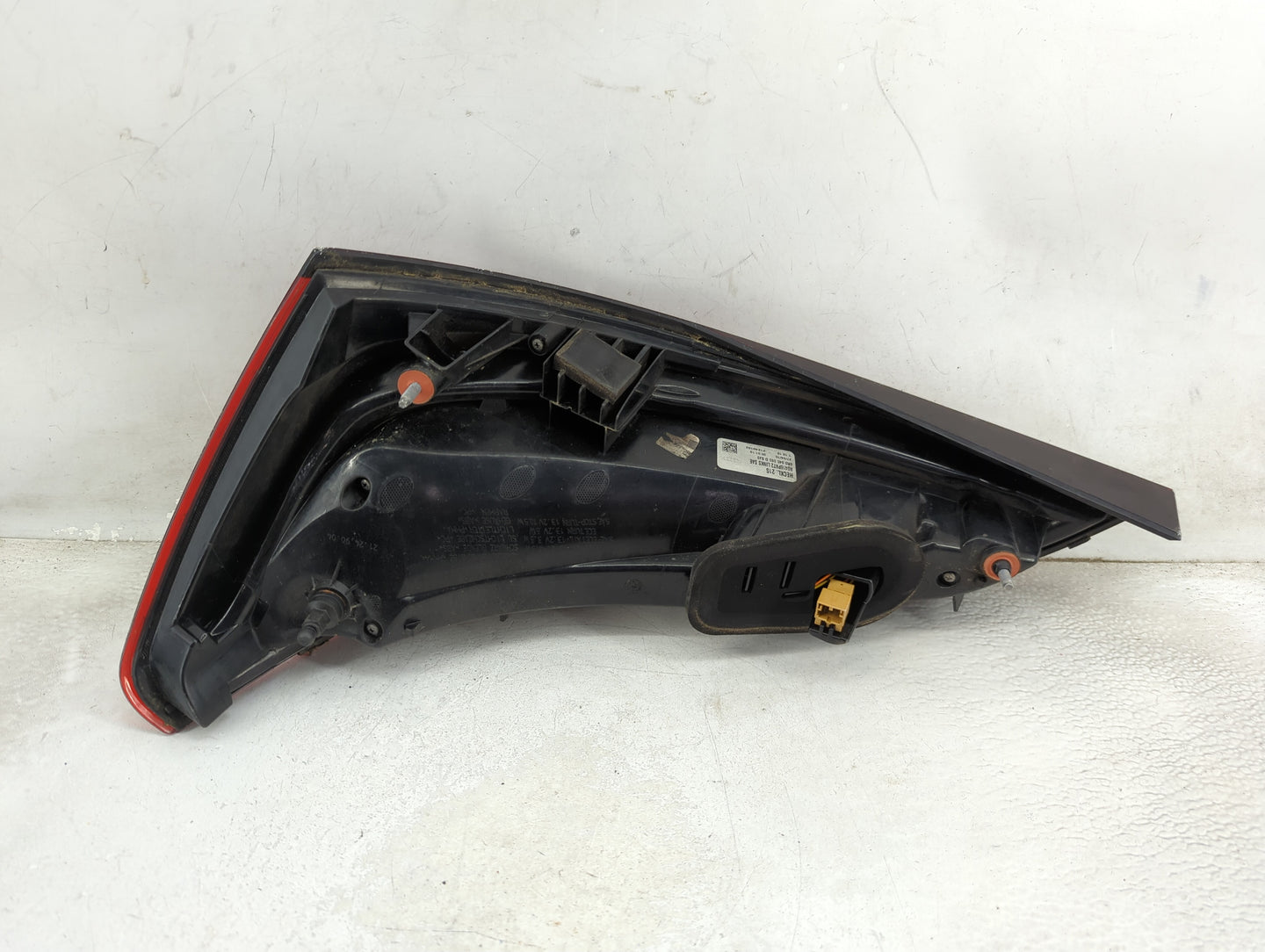 2013-2017 Audi Q5 Tail Light Assembly Driver Left OEM P/N:8R0945093D Fits Fits 2013 2014 2015 2016 2017 OEM Used Auto Parts 