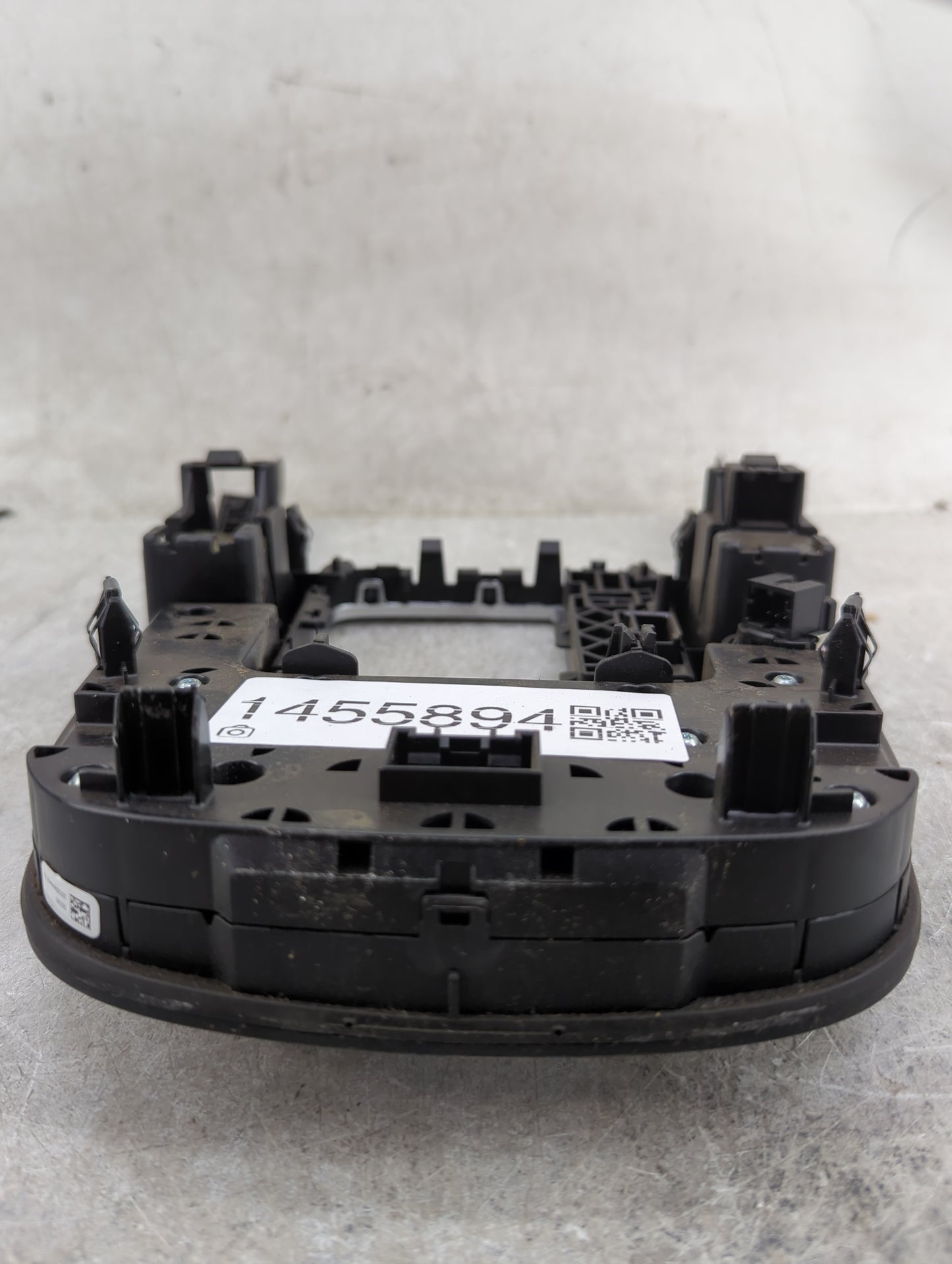 2009-2017 Audi Q5 Radio Control Panel 1455894 - Oemusedautoparts1.com