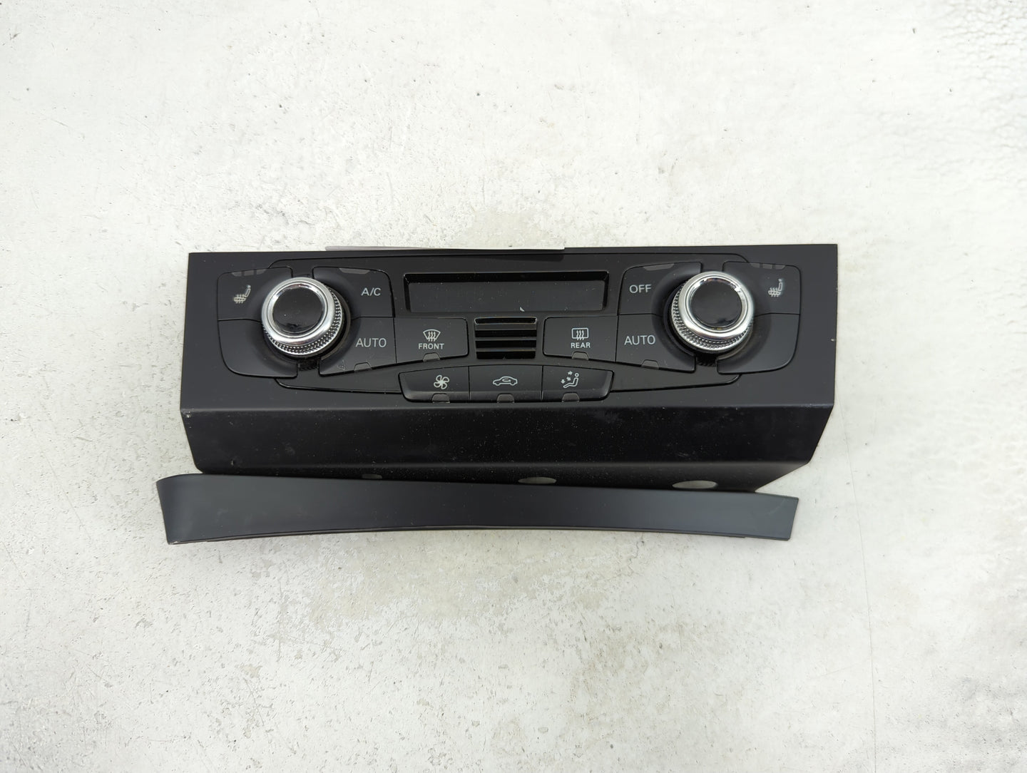 2013-2017 Audi Q5 Climate Control Module Temperature AC/Heater Replacement P/N:8K1 820 043 AQ Fits Fits 2013 2014 2015 2016 