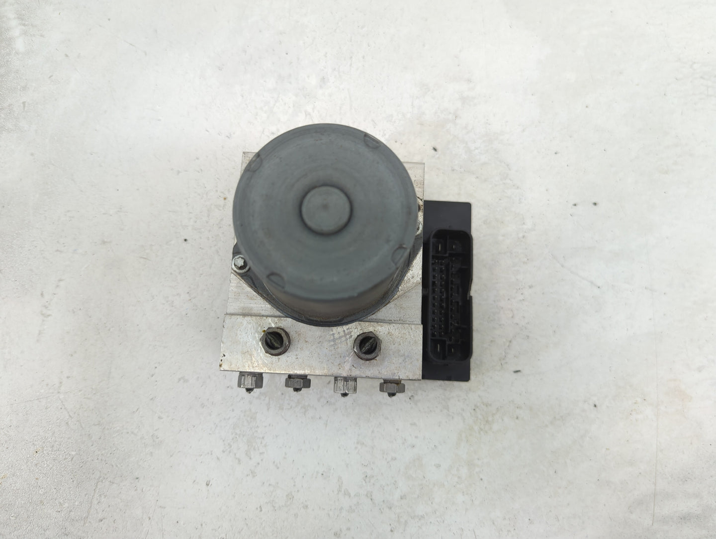 2013-2016 Audi Q5 ABS Pump Control Module Replacement P/N:8R0907379AS 0265239476, 0265951641 Fits Fits 2013 2014 2015 2016 O
