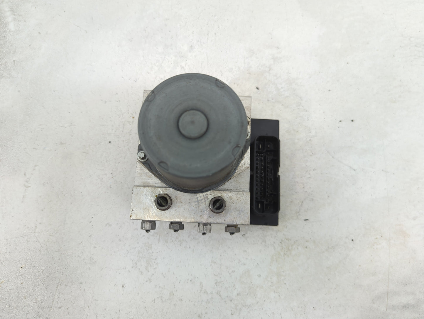 2013-2016 Audi Q5 ABS Pump Control Module Replacement P/N:8R0907379AS 0265239476, 0265951641 Fits Fits 2013 2014 2015 2016 O