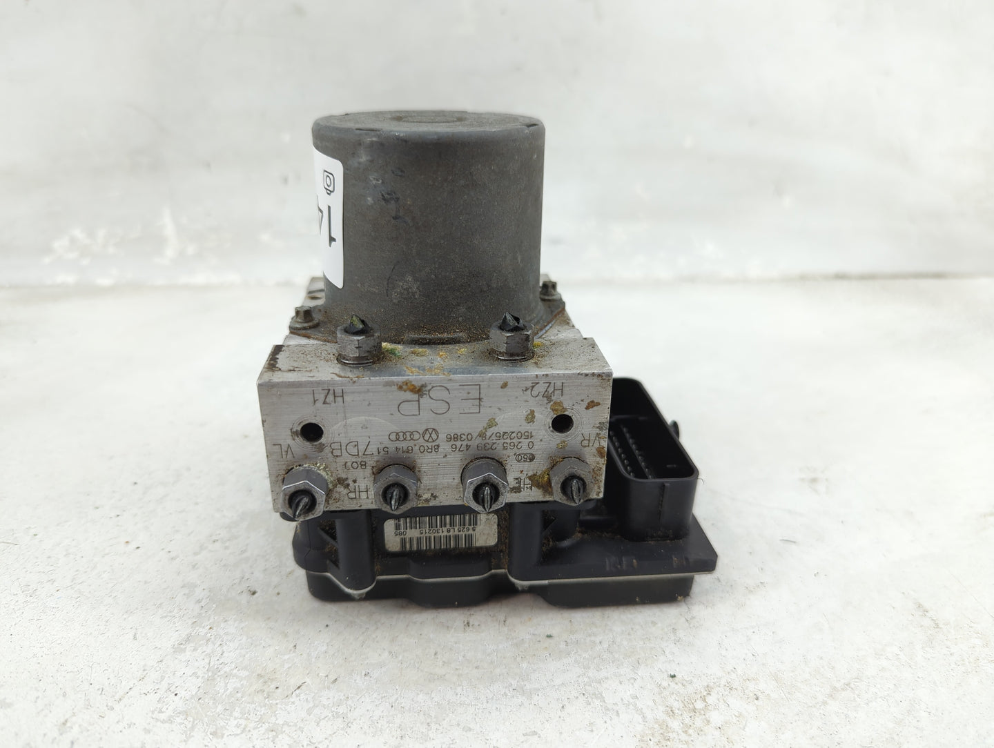 2013-2016 Audi Q5 ABS Pump Control Module Replacement P/N:0265239476 8R0614517DB, 0265052168 Fits Fits 2013 2014 2015 2016 O