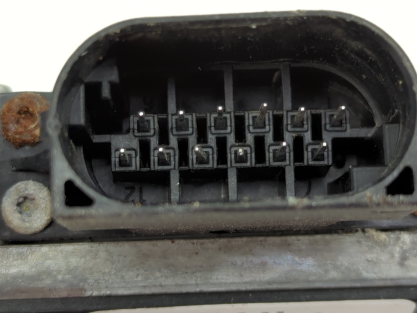 2013-2017 Audi Q5 Chassis Control Module Ccm Bcm Body Control 1460313 - Oemusedautoparts1.com