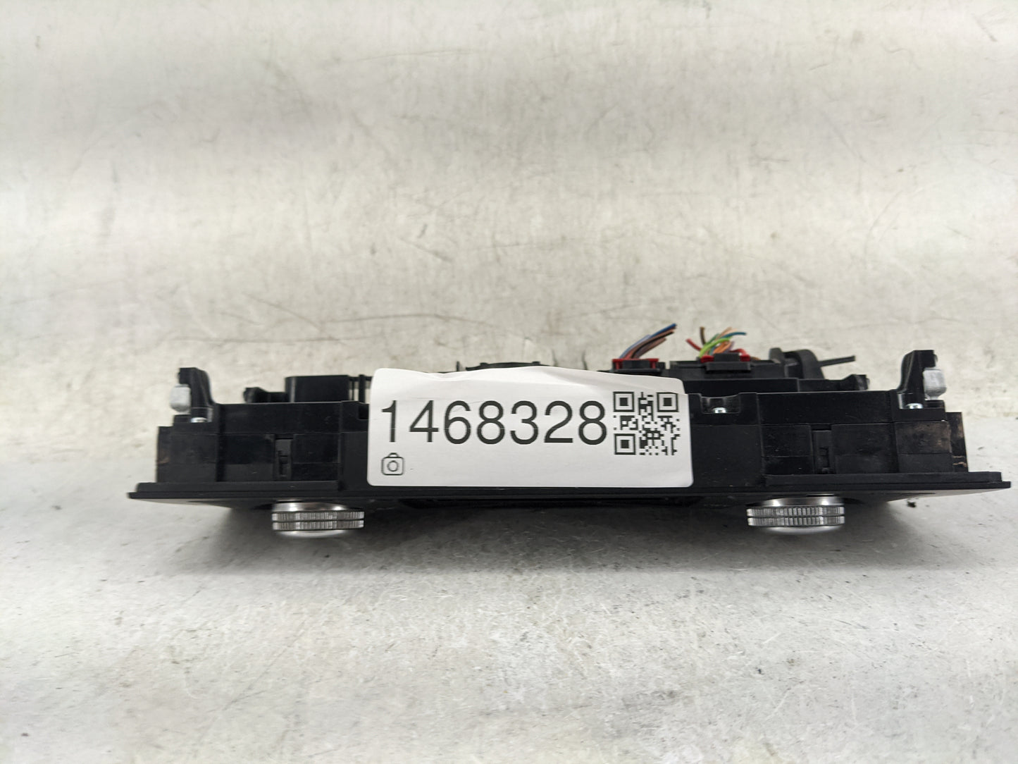 2013-2017 Audi Q5 Climate Control Module Temperature AC/Heater Replacement P/N:8K1820043AQ A2C92379900 Fits OEM Used Auto Pa