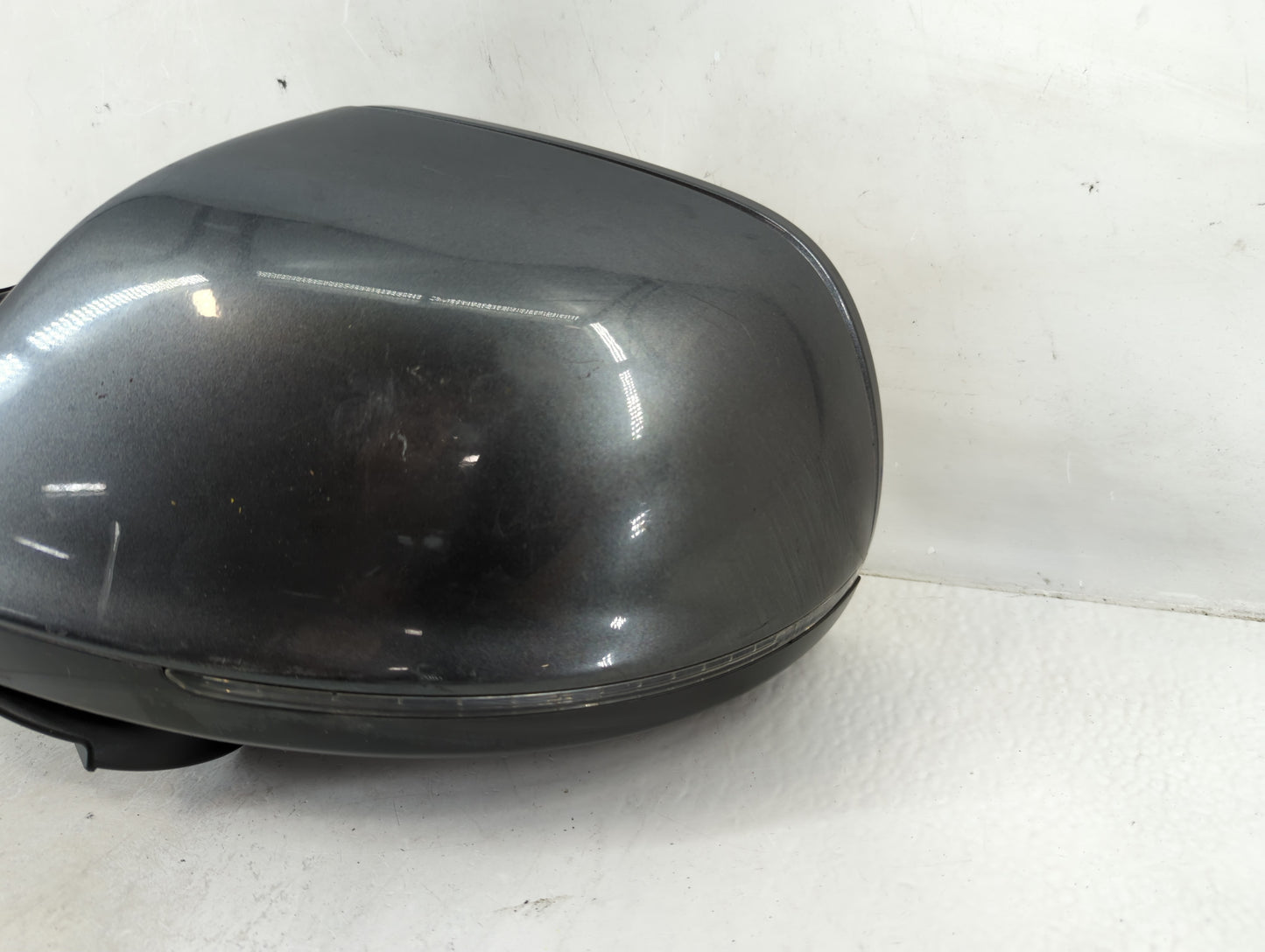 2013-2015 Audi Q7 Driver Side View Mirror - Left Door Mirror OEM Used - Oemusedautoparts1.com