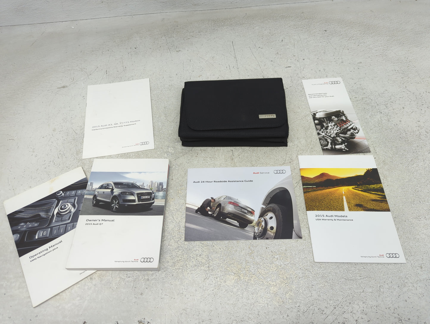 2015 Audi Q7 Owners Manual Book Guide P/N:151.561.4L0.23 OEM Used Auto Parts - Oemusedautoparts1.com