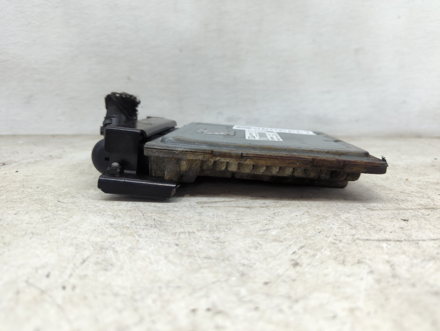 2013-2015 Audi Q7 PCM Engine Control Computer ECU ECM PCU OEM P/N:4L0910551P 4L0907551A, 5WP46693 Fits Fits 2013 2014 2015 O