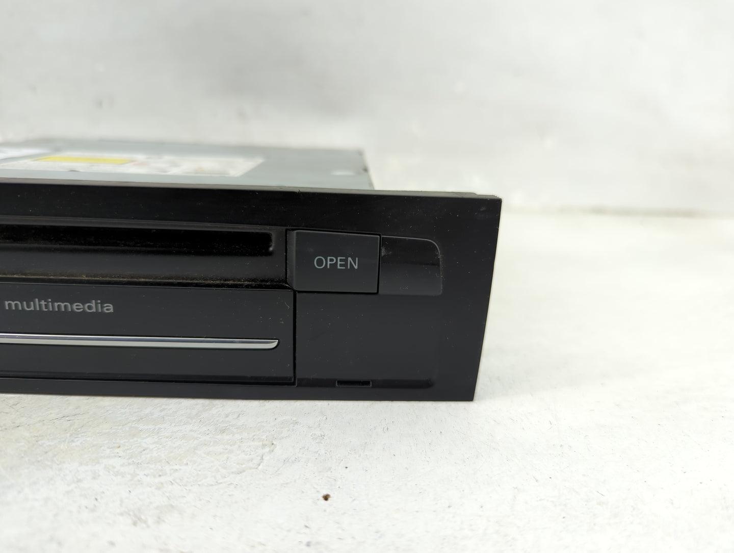 2013-2015 Audi Q7 Radio AM FM Cd Player Receiver Replacement P/N:4L2035746G MMI3G Fits Fits 2013 2014 2015 OEM Used Auto Par