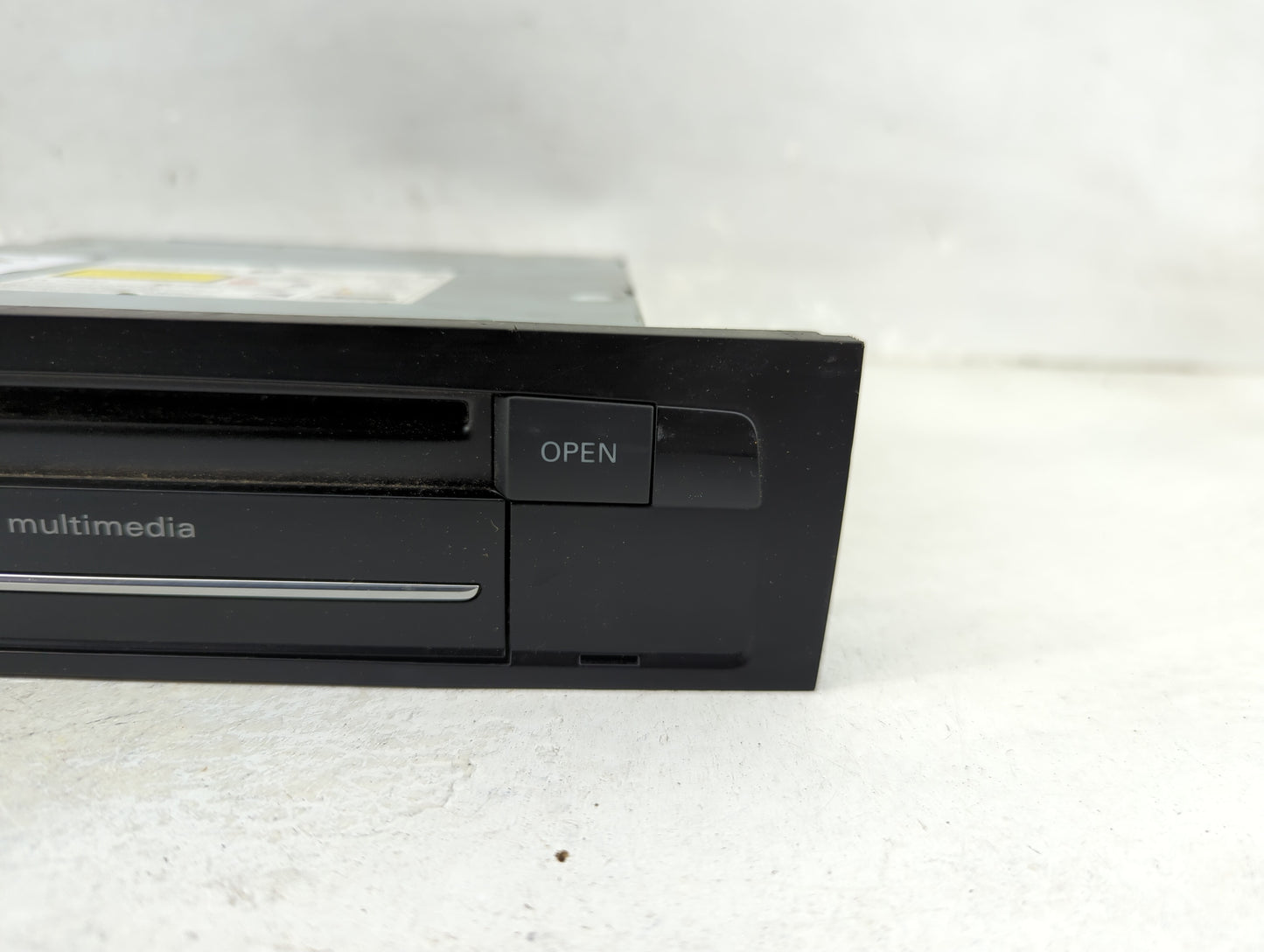 2013-2015 Audi Q7 Radio AM FM Cd Player Receiver Replacement P/N:4L2035746G MMI3G Fits Fits 2013 2014 2015 OEM Used Auto Par