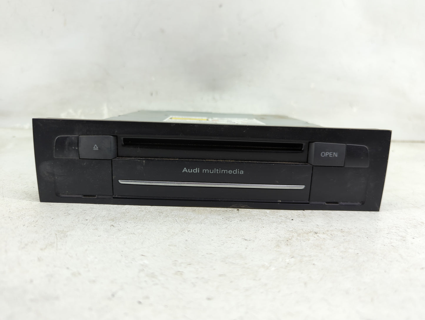 2013-2015 Audi Q7 Radio AM FM Cd Player Receiver Replacement P/N:MMI3G 4L2035746F Fits Fits 2013 2014 2015 OEM Used Auto Par