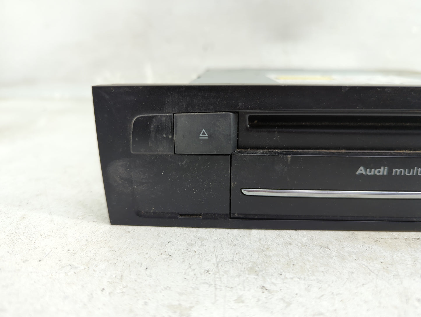 2013-2015 Audi Q7 Radio AM FM Cd Player Receiver Replacement P/N:MMI3G 4L2035746F Fits Fits 2013 2014 2015 OEM Used Auto Par