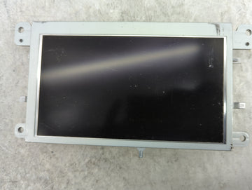 2013-2015 Audi Q7 Information Display Screen - Oemusedautoparts1.com