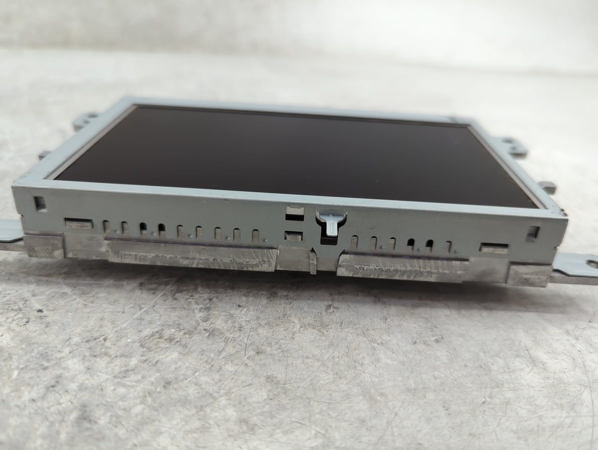 2013-2015 Audi Q7 Information Radio Display Screen 1451156 - Oemusedautoparts1.com
