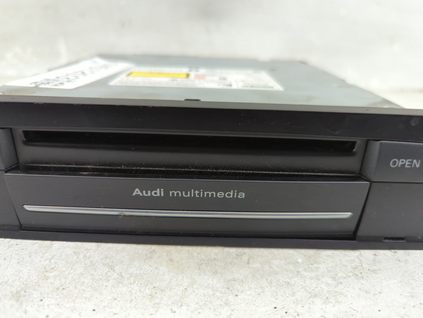 2015 Audi Q7 Radio AM FM Cd Player Receiver Replacement P/N:MMI3G 4L2035746G, AD10-0169005, 005WWDA0303 Fits OEM Used Auto P