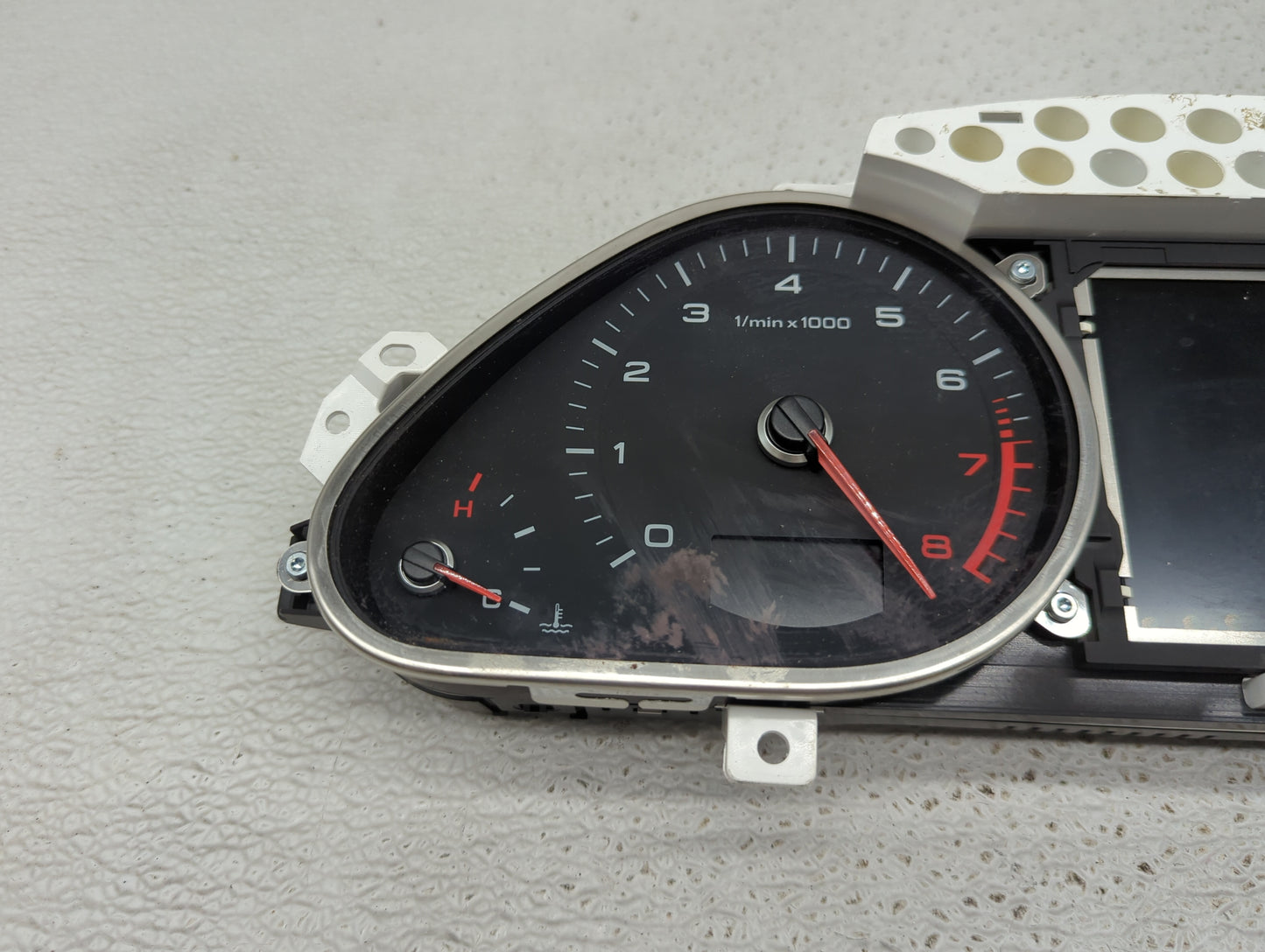 2013-2015 Audi Q7 Instrument Cluster Speedometer Gauges P/N:4L0920951H 503002470530 Fits Fits 2013 2014 2015 OEM Used Auto P
