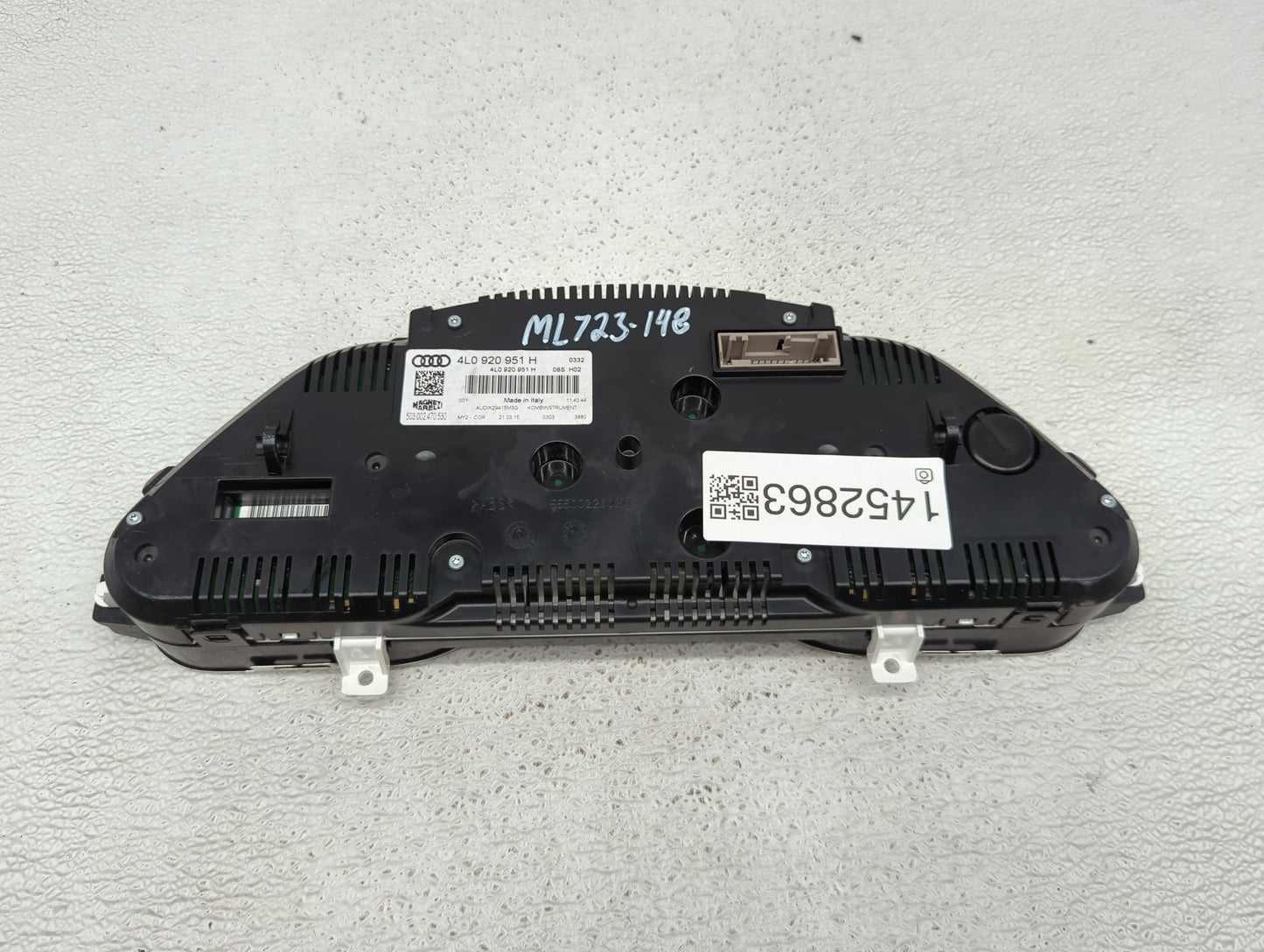 2013-2015 Audi Q7 Instrument Cluster Speedometer Gauges P/N:4L0920951H 503002470530 Fits Fits 2013 2014 2015 OEM Used Auto P