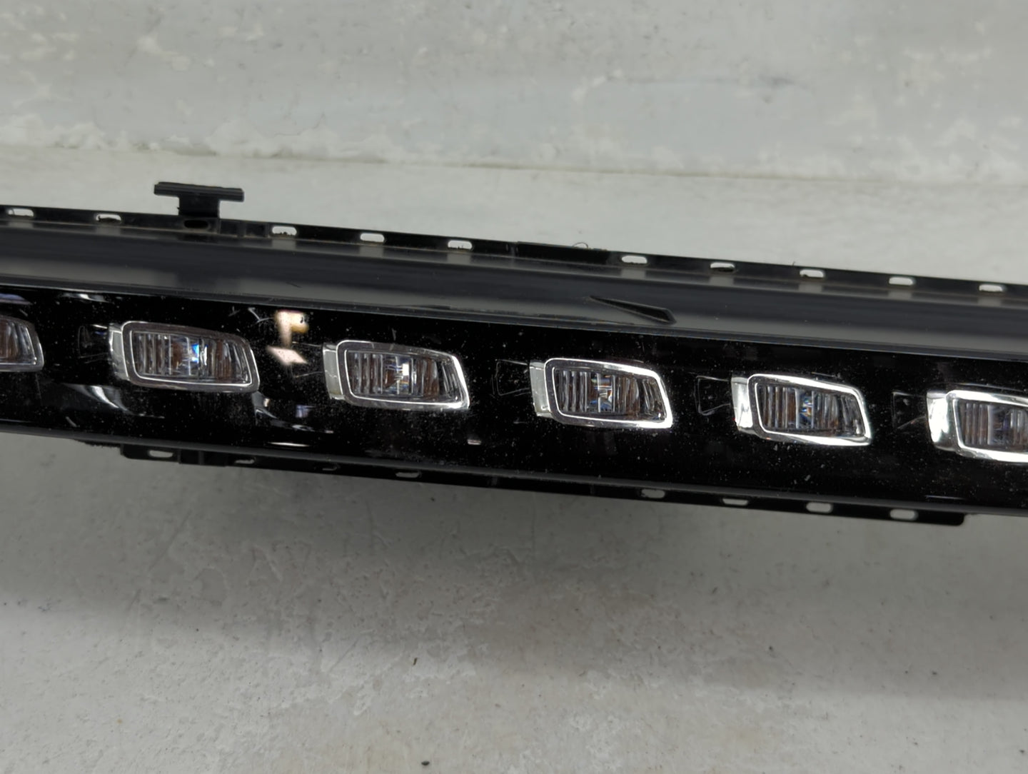 2015 Audi Q7 Passenger Right Oem Front Light Lamp Black - Oemusedautoparts1.com