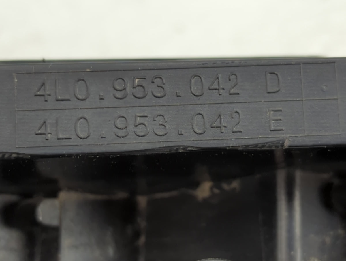 2015 Audi Q7 Passenger Right Oem Front Light Lamp Black - Oemusedautoparts1.com