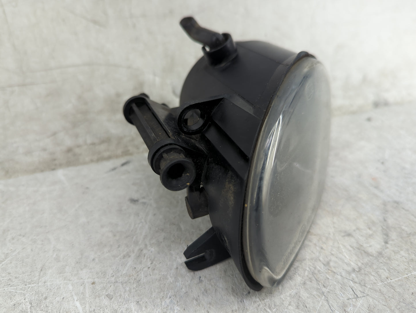 2010-2015 Audi Q7 Passenger Right Oem Fog Light Lamp Black - Oemusedautoparts1.com