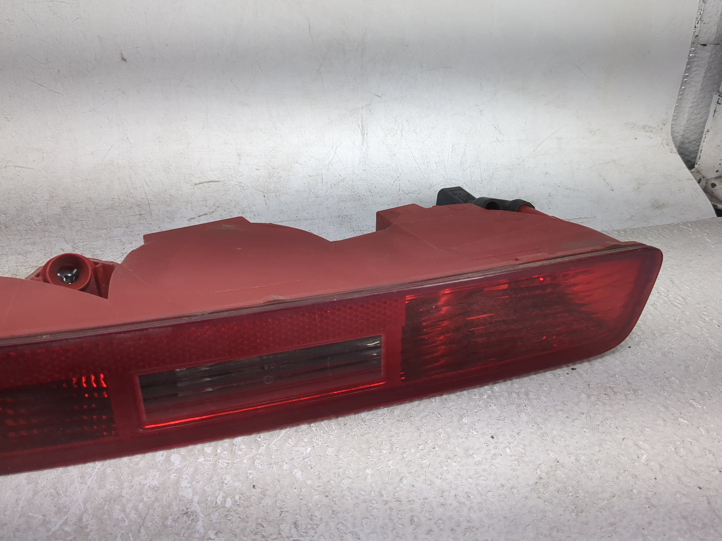 2007-2015 Audi Q7 Tail Light Assembly Passenger Right OEM P/N:27 34 02 Fits Fits 2007 2008 2009 2010 2011 2012 2013 2014 201
