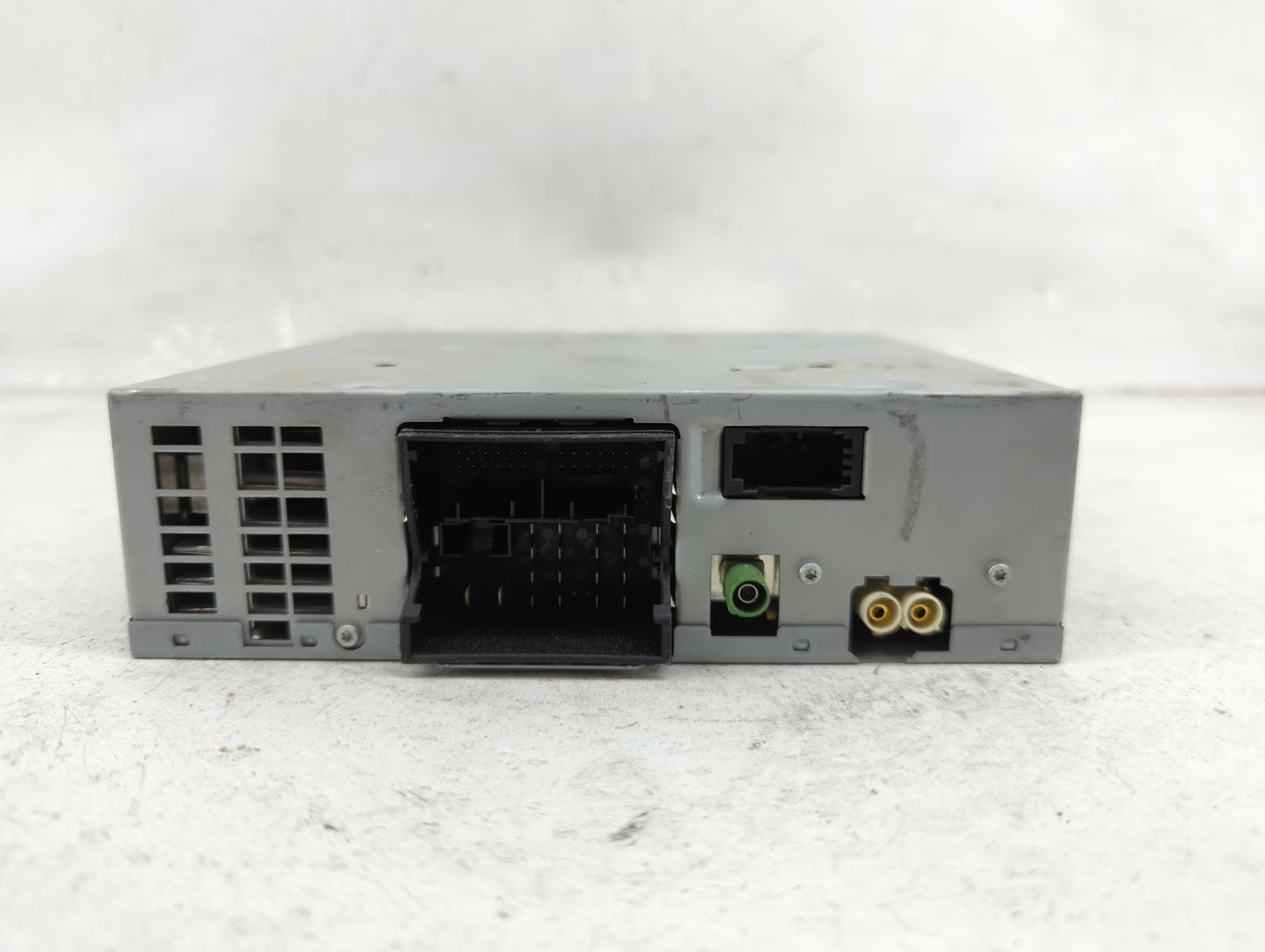 2013-2015 Audi Q7 Radio AM FM Cd Player Receiver Replacement P/N:4G0 035 082 G Fits OEM Used Auto Parts - Oemusedautoparts1.