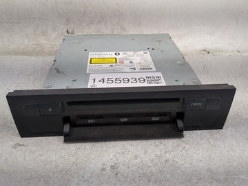 2015 Audi Q7 Radio AM FM Cd Player Receiver Replacement Fits OEM Used Auto Parts - Oemusedautoparts1.com