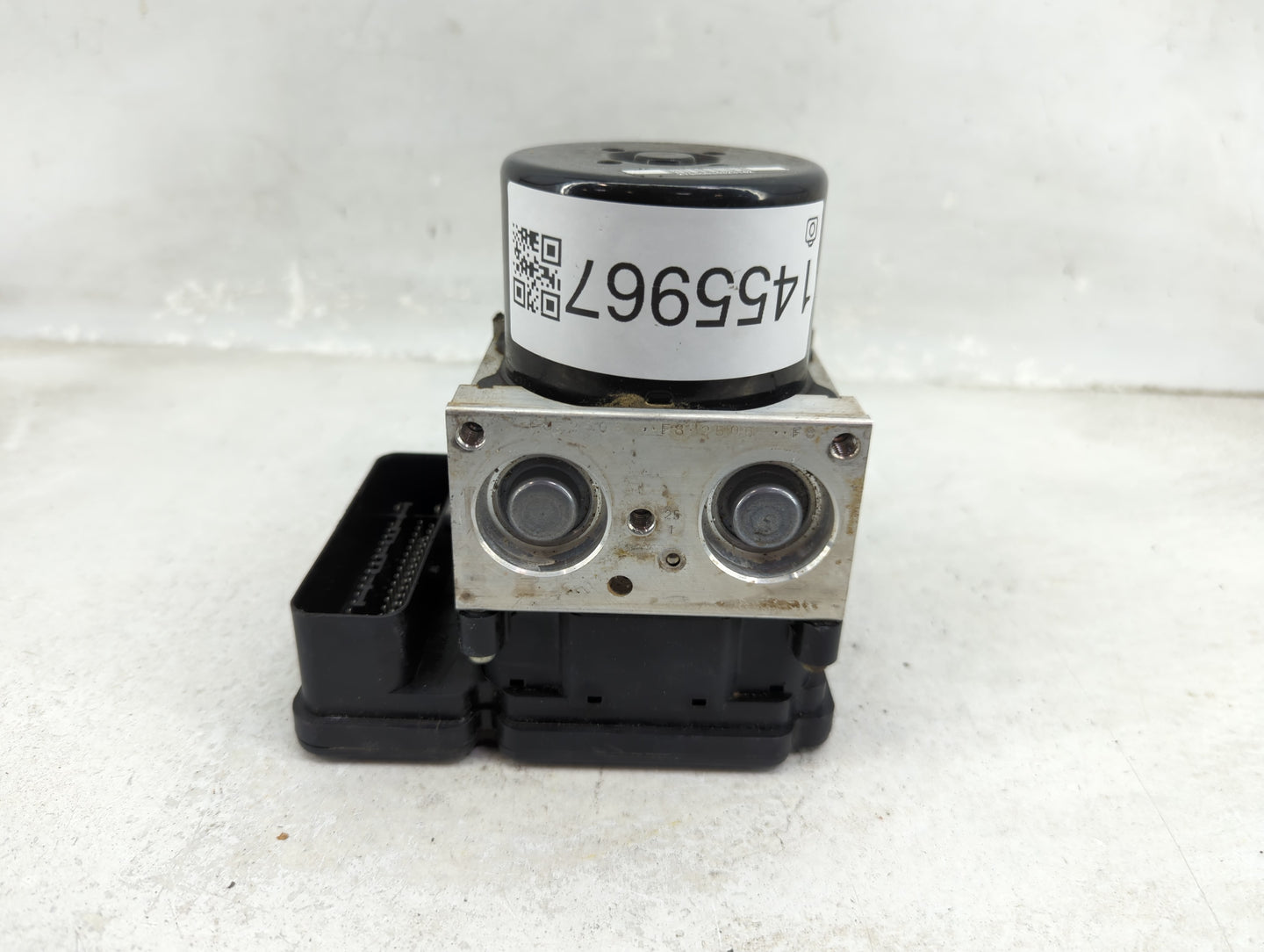2013-2015 Audi Q7 ABS Pump Control Module Replacement P/N:4L0 614 517 L Fits Fits 2013 2014 2015 OEM Used Auto Parts - Oemus