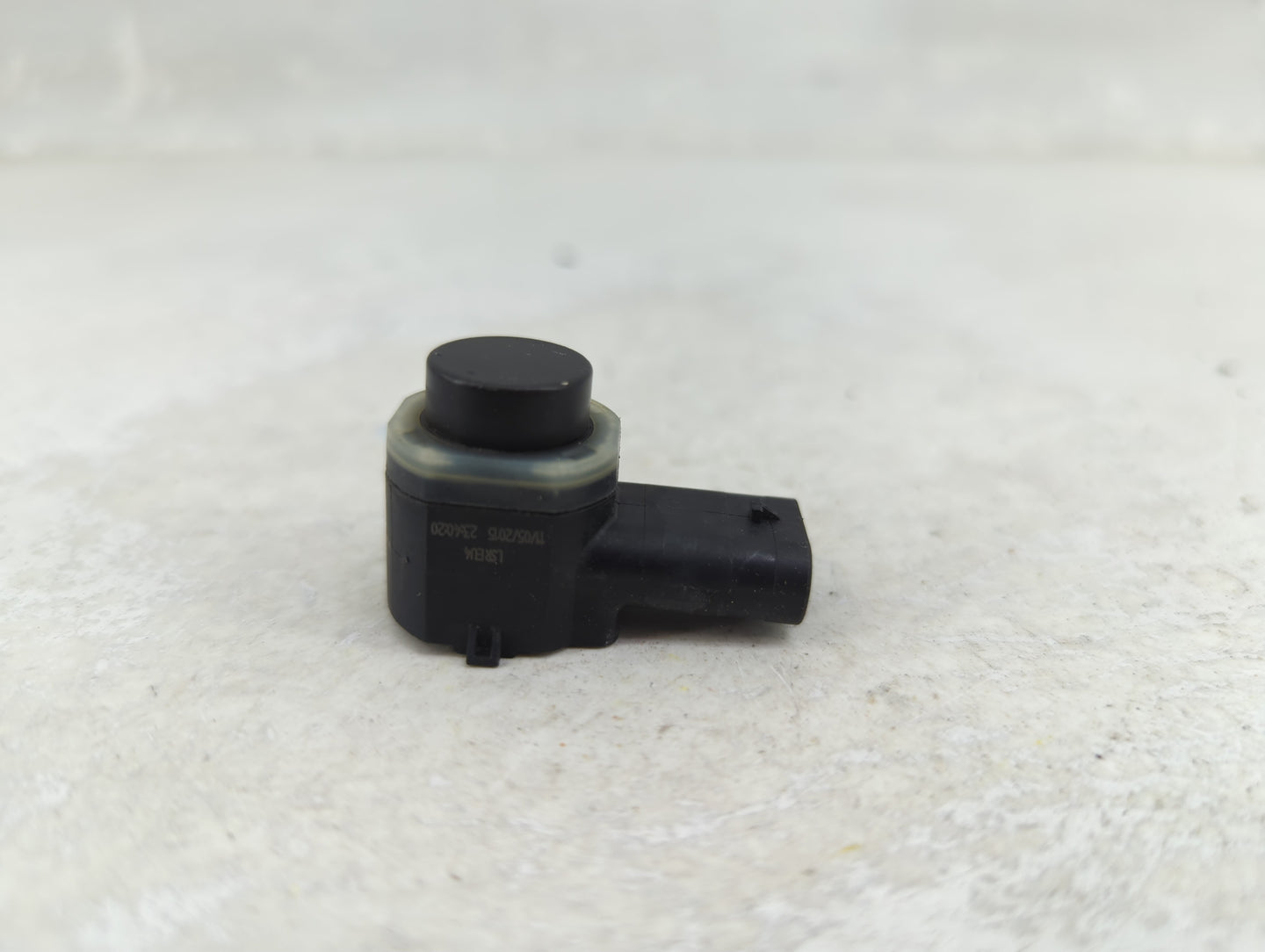 2015 Audi Q7 Front Park Assist Sensor Black - Oemusedautoparts1.com