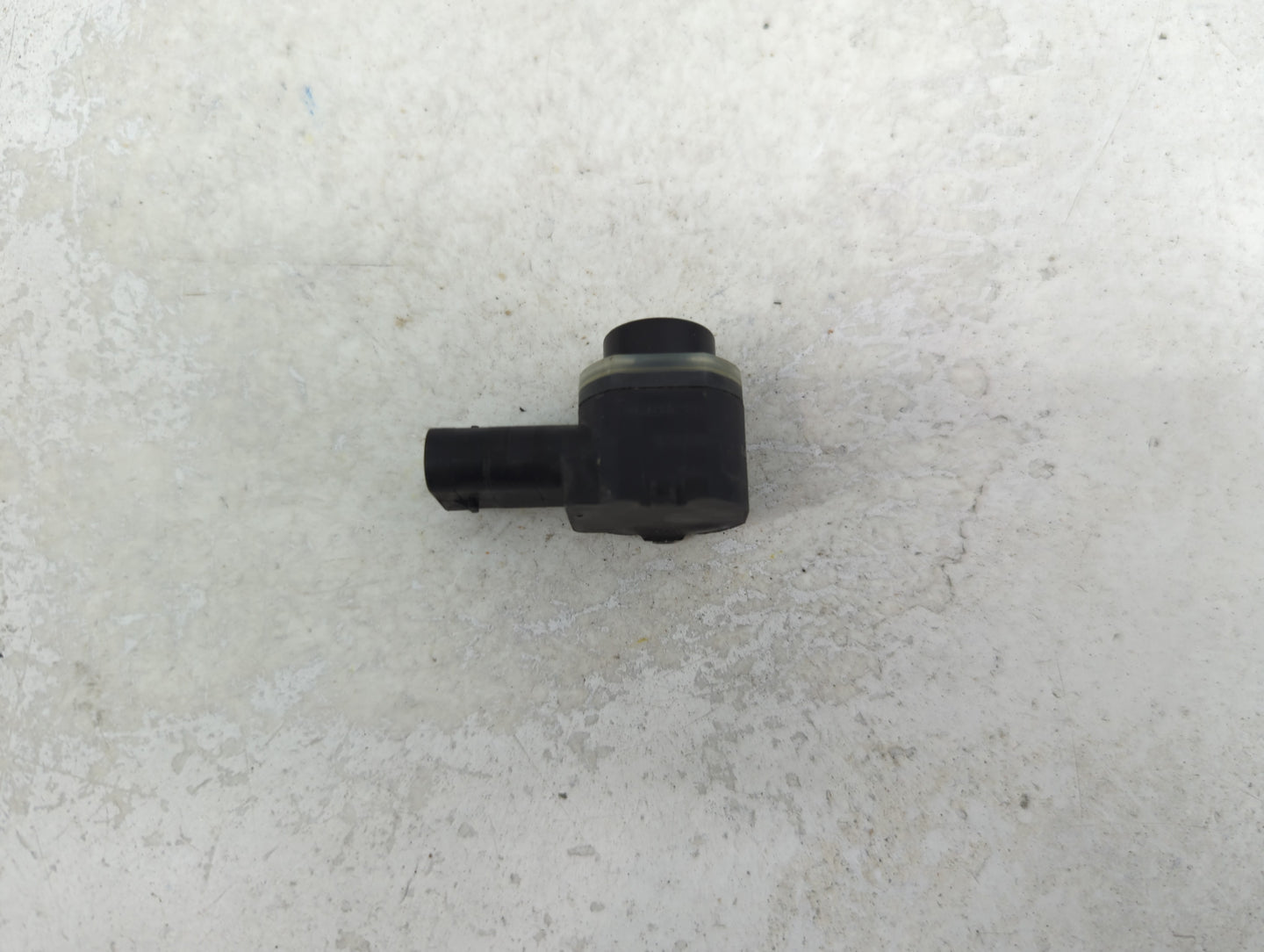 2015 Audi Q7 Front Park Assist Sensor Black - Oemusedautoparts1.com