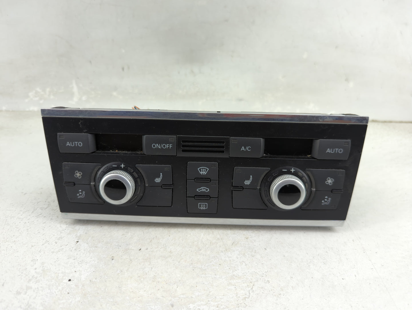 2013-2015 Audi Q7 Climate Control Module Temperature AC/Heater Replacement Fits Fits 2013 2014 2015 OEM Used Auto Parts - Oe