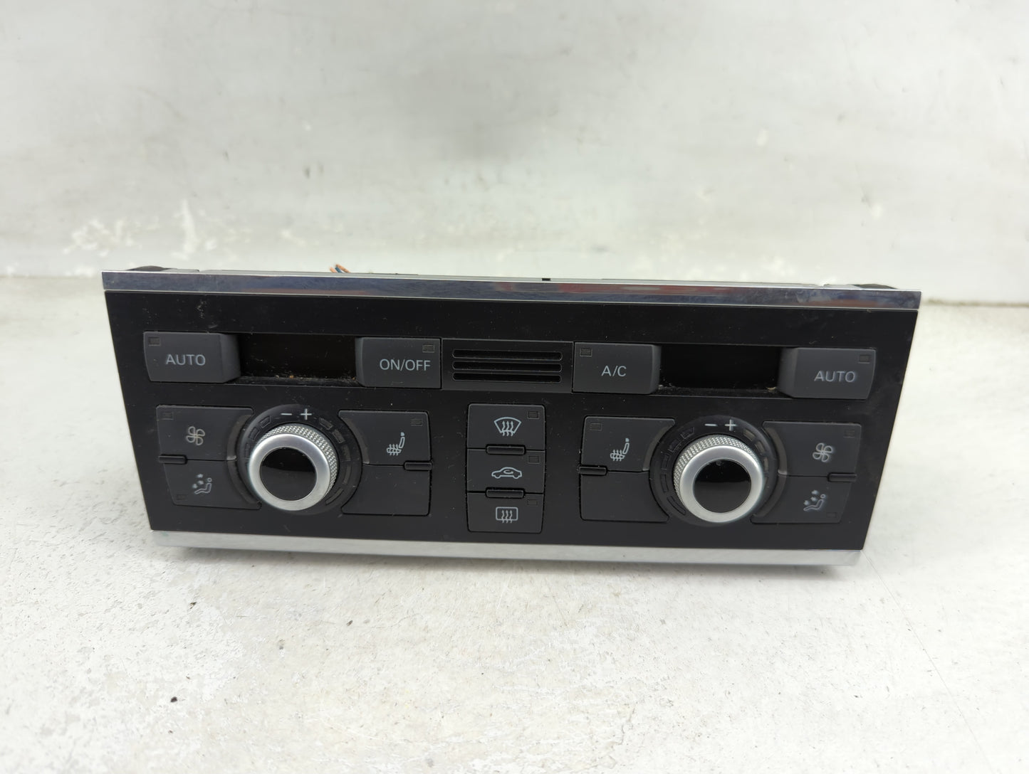 2013-2015 Audi Q7 Climate Control Module Temperature AC/Heater Replacement Fits Fits 2013 2014 2015 OEM Used Auto Parts - Oe
