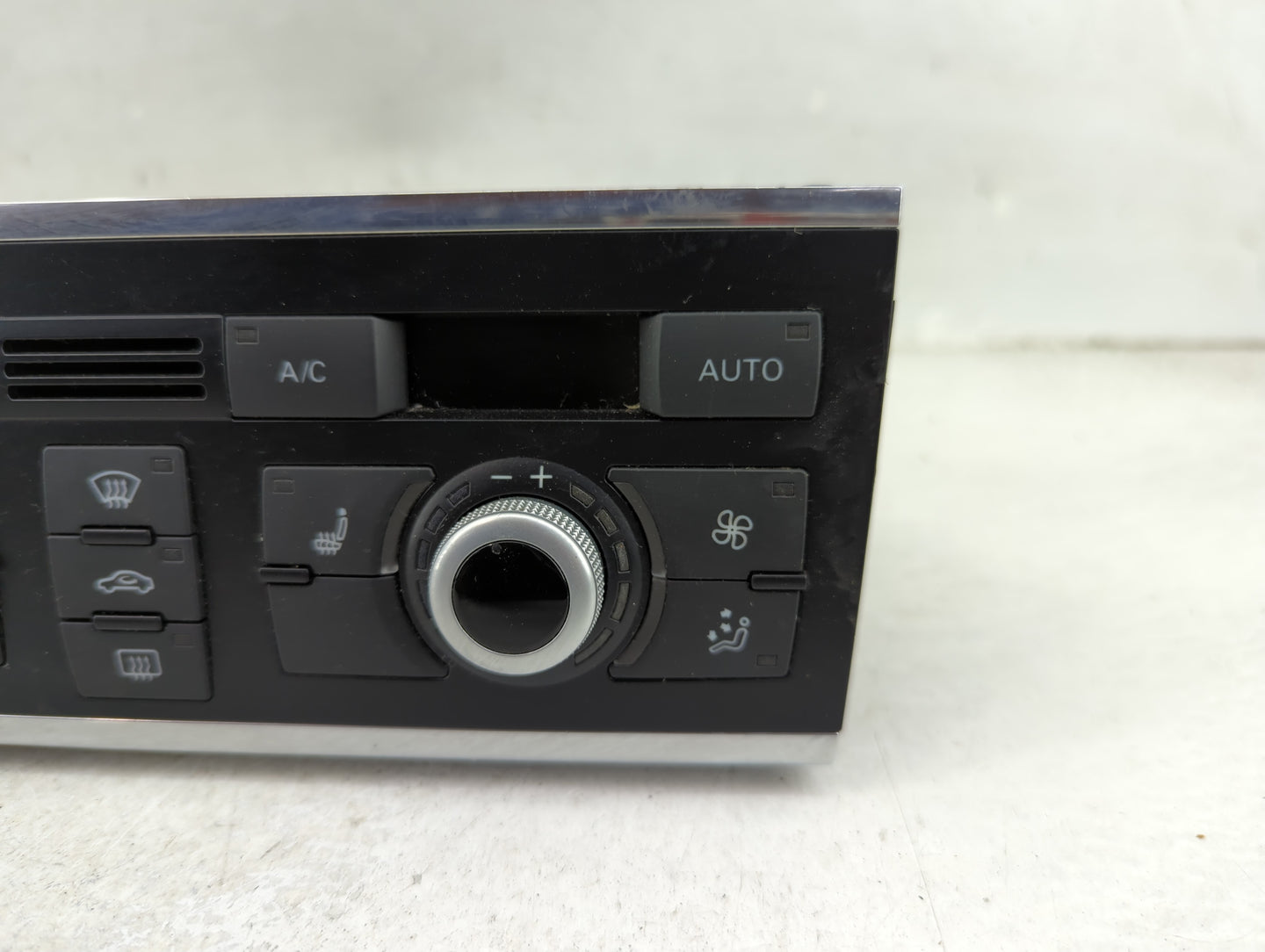 2013-2015 Audi Q7 Climate Control Module Temperature AC/Heater Replacement Fits Fits 2013 2014 2015 OEM Used Auto Parts - Oe