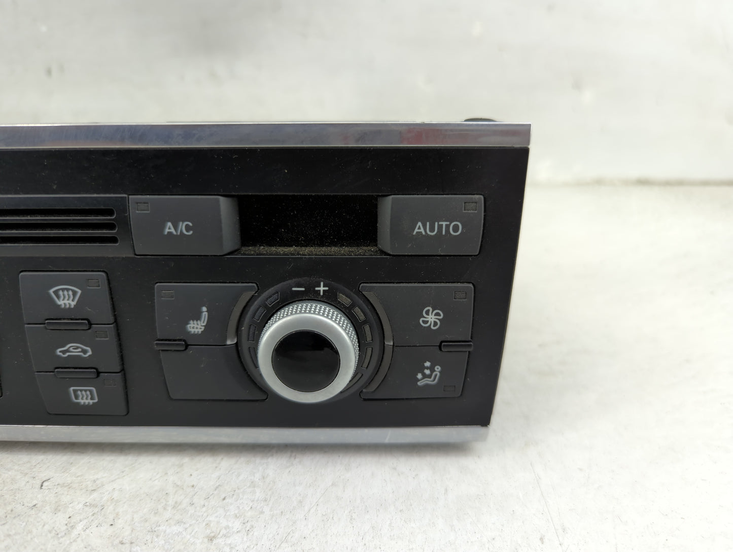 2013-2015 Audi Q7 Climate Control Module Temperature AC/Heater Replacement P/N:4L0 820 043 AP Fits Fits 2013 2014 2015 OEM U