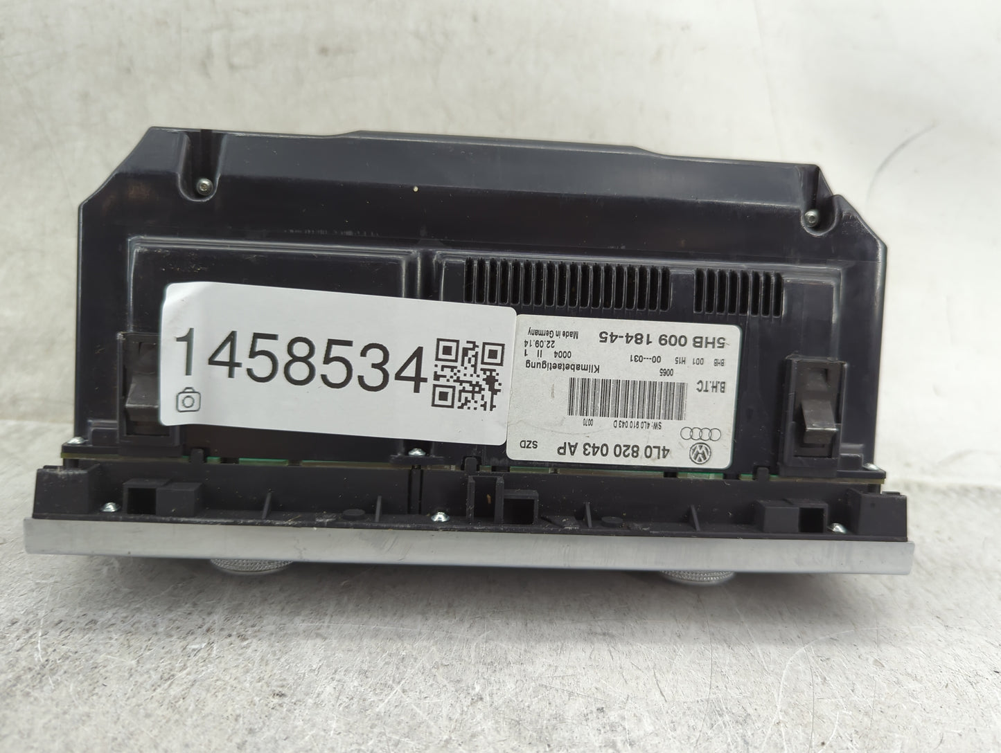 2013-2015 Audi Q7 Climate Control Module Temperature AC/Heater Replacement P/N:4L0 820 043 AP Fits Fits 2013 2014 2015 OEM U