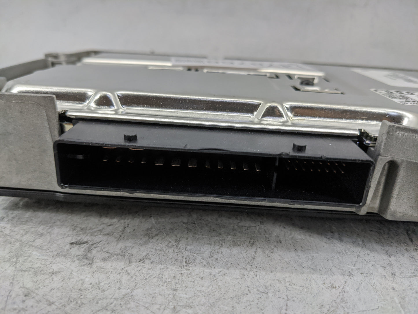 2013-2015 Audi Q7 Radio Speaker Amplifier 1478768 - Oemusedautoparts1.com
