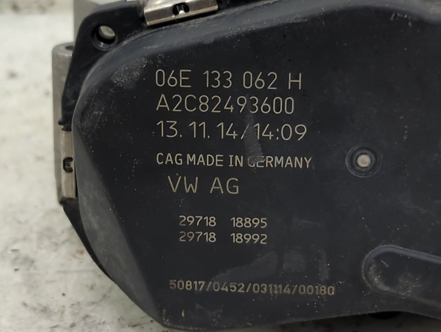 2011-2019 Audi Q7 Throttle Body P/N:06E 133 062 H A2C82493600 Fits OEM Used Auto Parts - Oemusedautoparts1.com