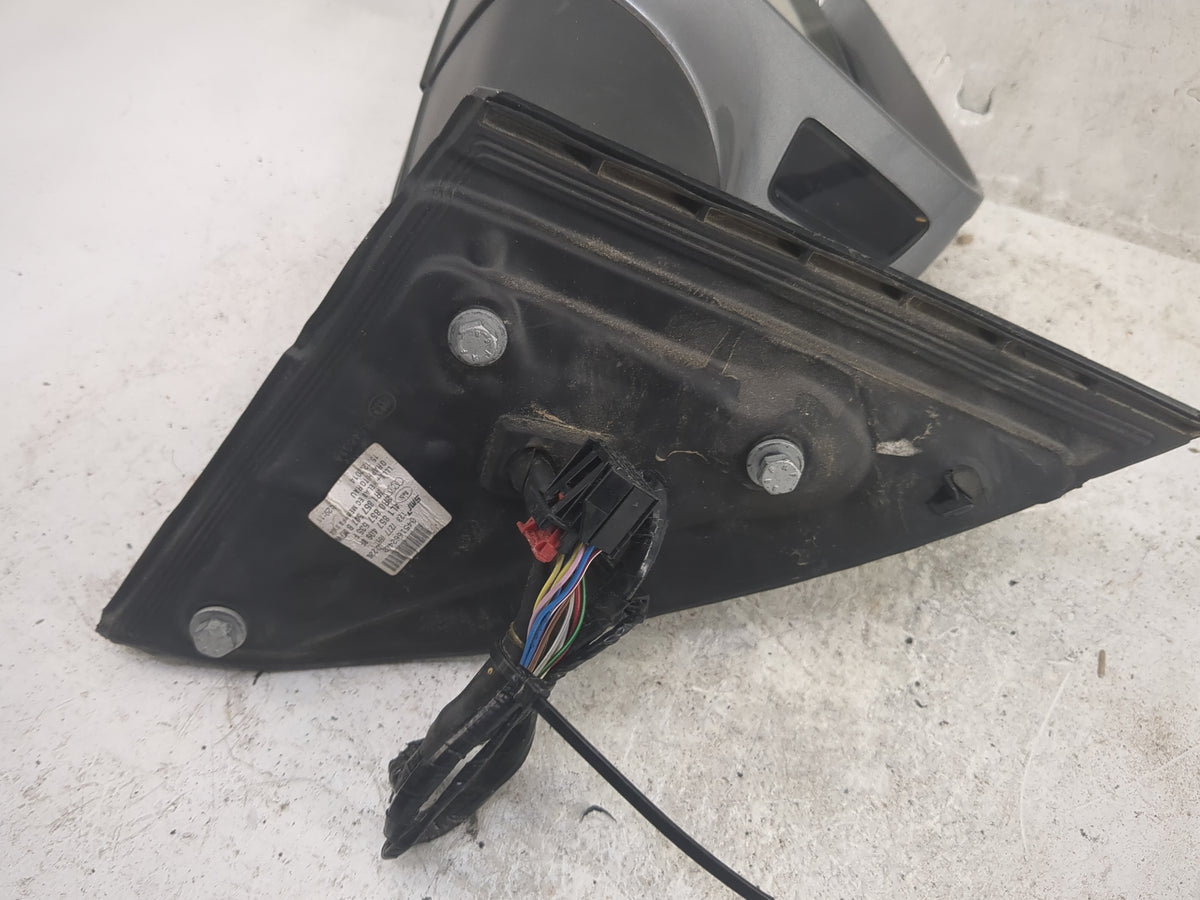 2013-2015 Audi Q7 Driver Side View Mirror - Left Door Mirror OEM Used - Oemusedautoparts1.com