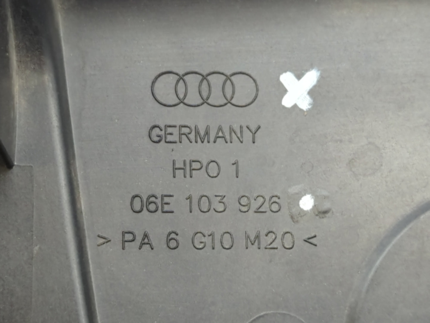 2015 Audi Q7 Engine Cover - Oemusedautoparts1.com