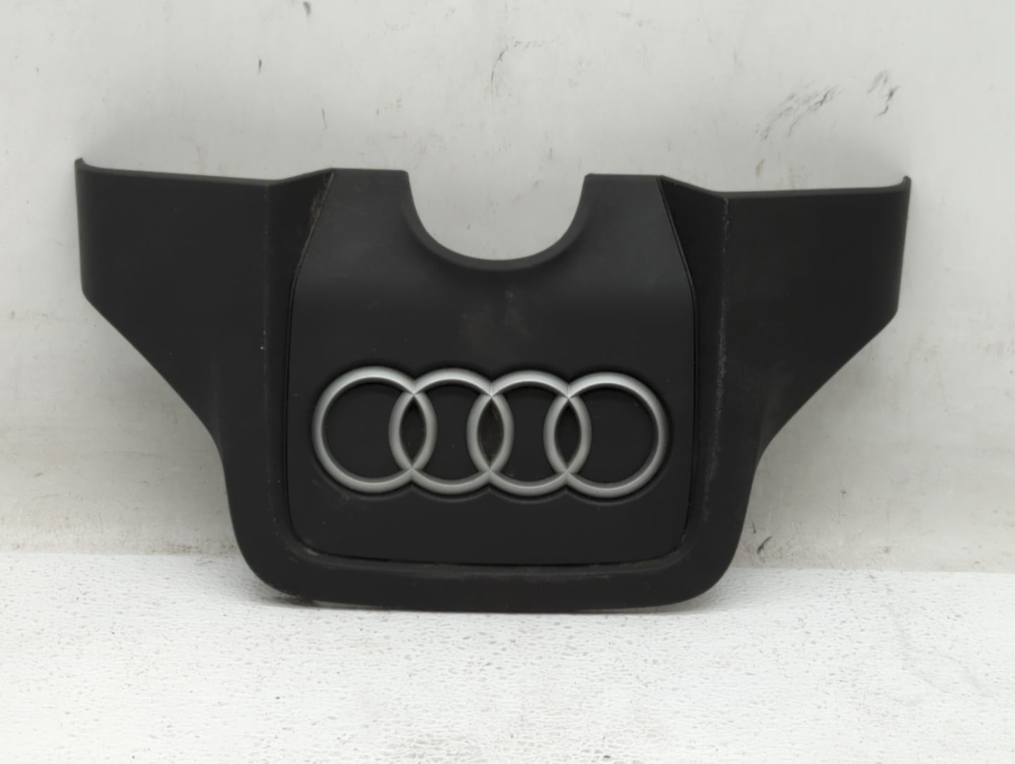 2015 Audi Q7 Engine Cover - Oemusedautoparts1.com