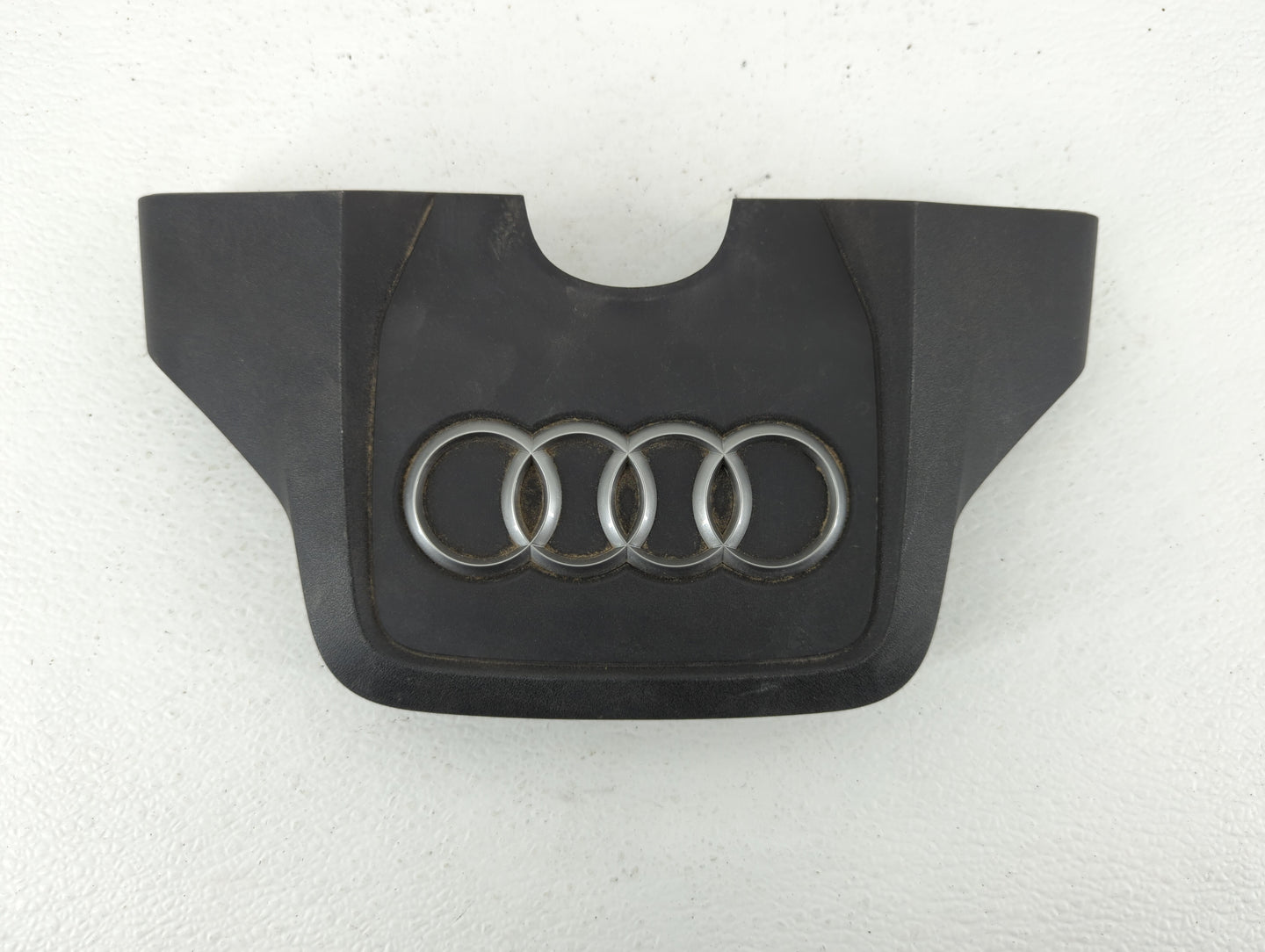 2015 Audi Q7 Engine Cover - Oemusedautoparts1.com